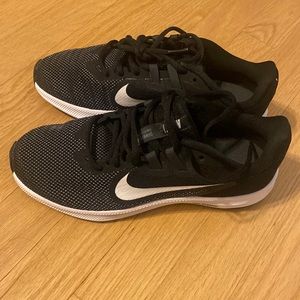 Nike, running size W8